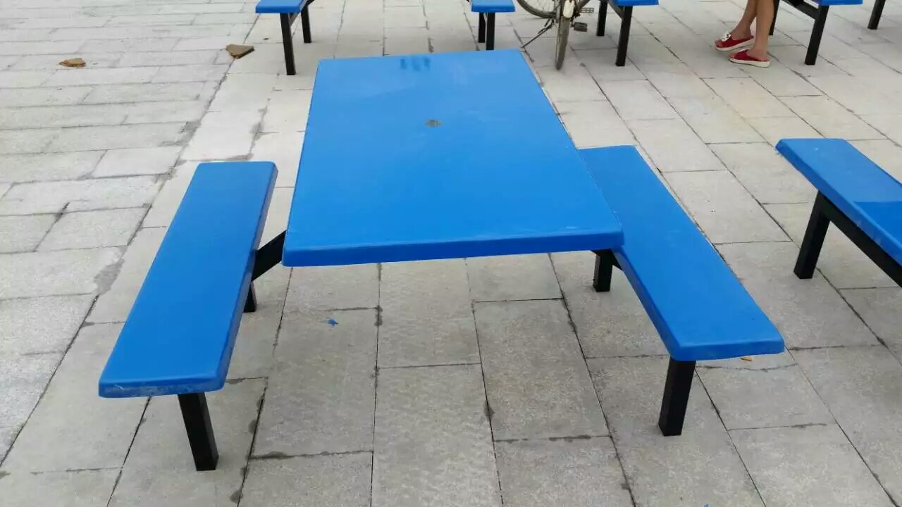 4人位長(zhǎng)條玻璃鋼餐桌椅